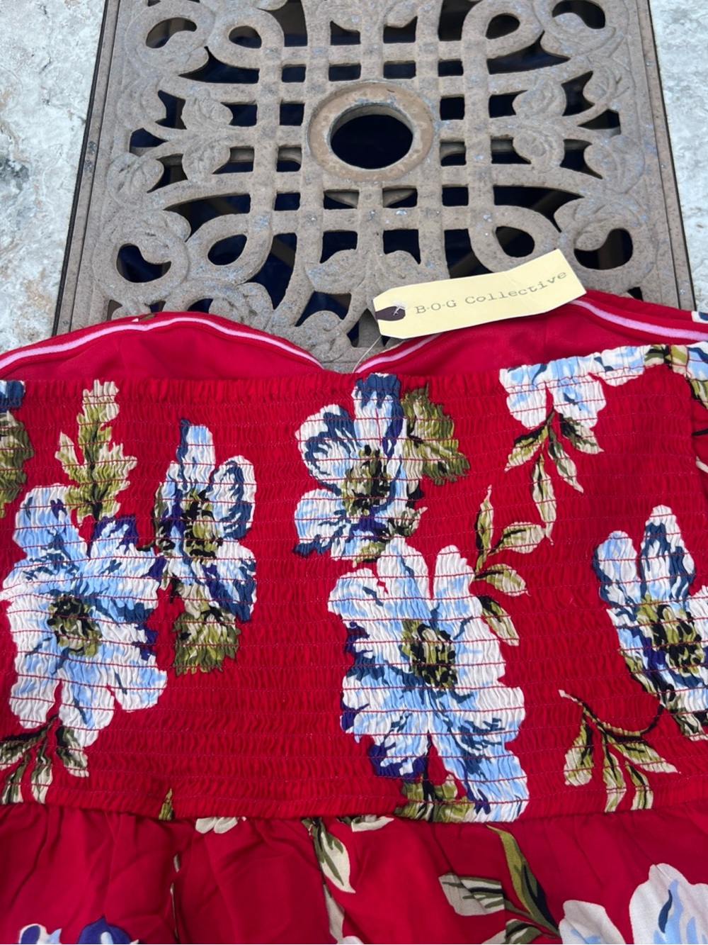 NWT  B.O.G. Collective Women’s Red Floral Strapless Jumpsuit - Size L COTTON - Picture 16 of 16